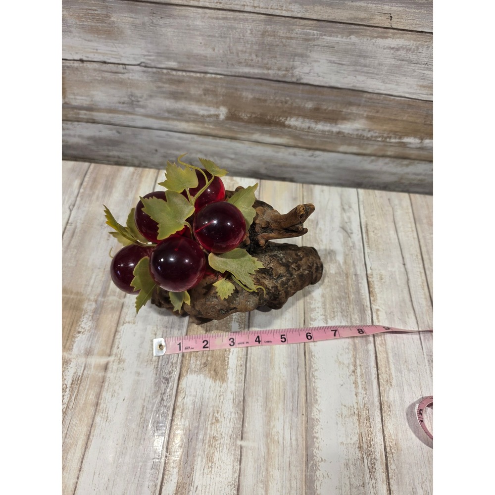 Vintage Mid‎ Century Lucite Grape Cluster on Natural Driftwood Burl Base Red - Picture 6 of 10